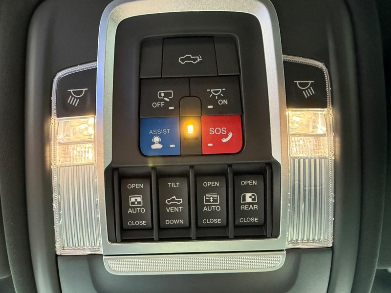 Ram 1500 Vehicle Image 23