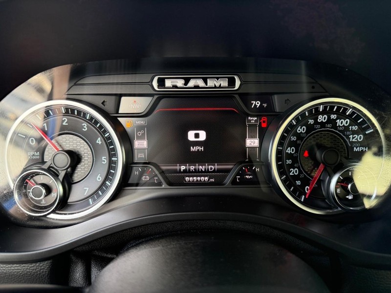 Ram 1500 Vehicle Image 24