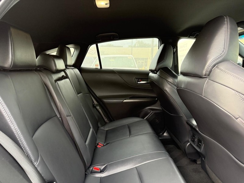 Toyota Venza Vehicle Image 11