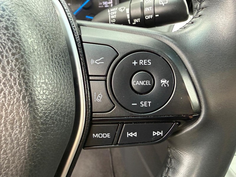 Toyota Venza Vehicle Image 15