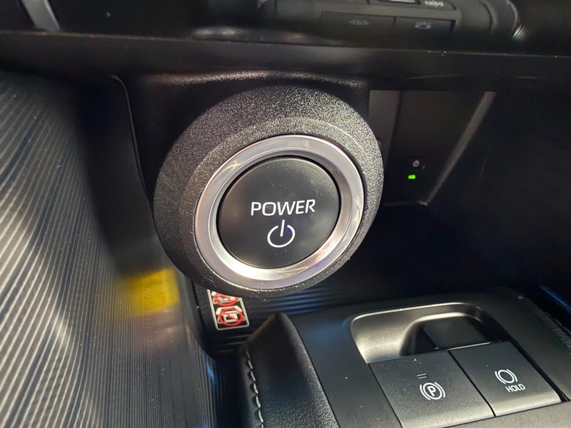 Toyota Venza Vehicle Image 16