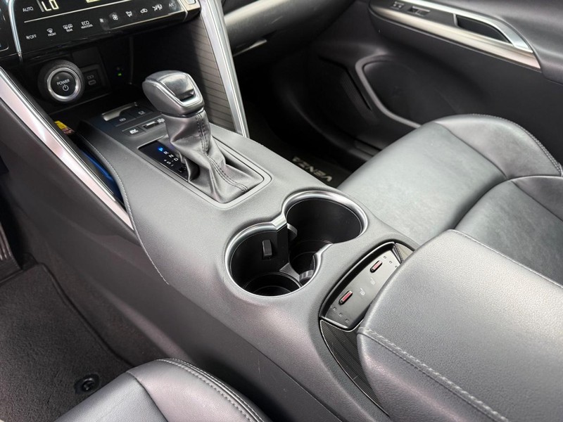 Toyota Venza Vehicle Image 20