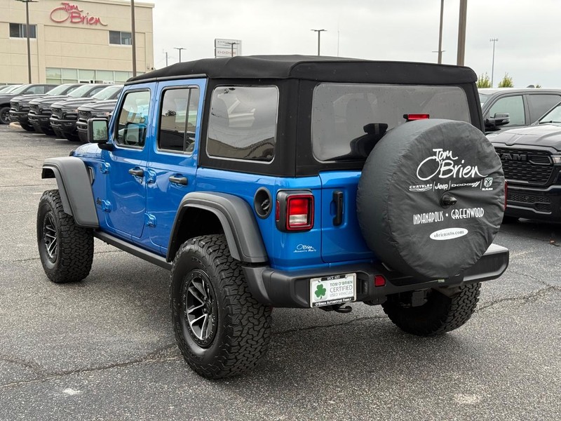 Jeep Wrangler Vehicle Image 05