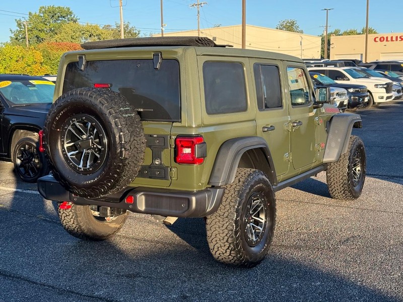 Jeep Wrangler Vehicle Image 03
