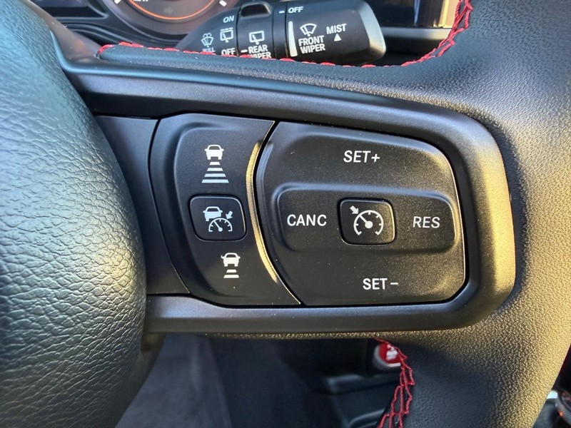 Jeep Wrangler Vehicle Image 15