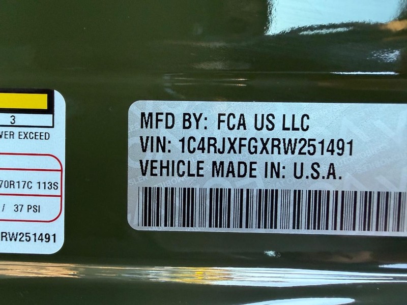 Jeep Wrangler Vehicle Image 28