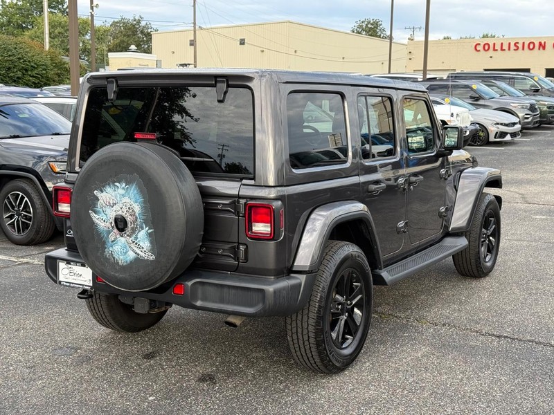 Jeep Wrangler Unlimited Vehicle Image 03