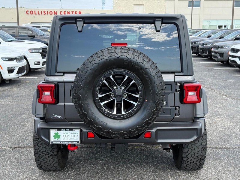 Jeep Wrangler Vehicle Image 04