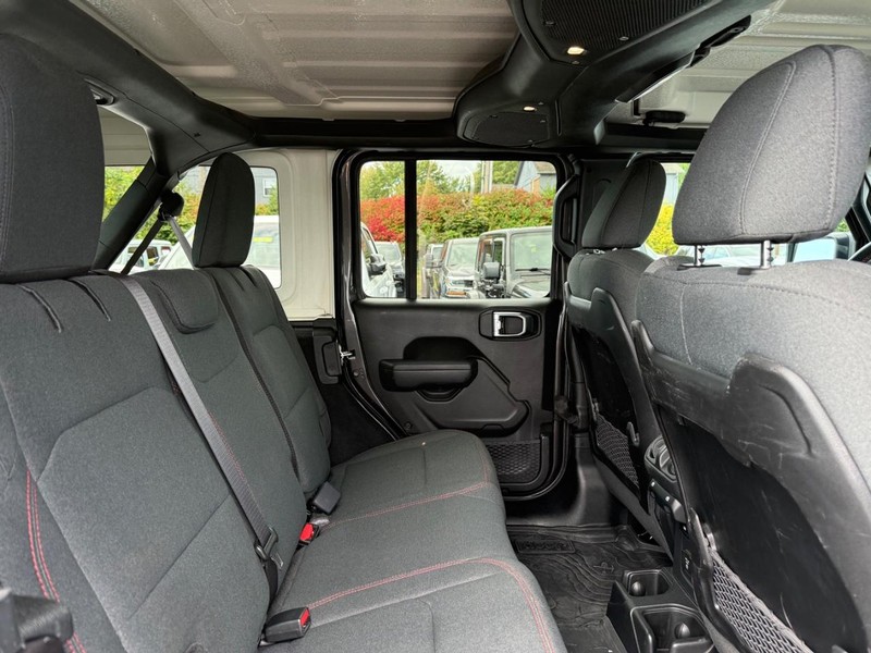 Jeep Wrangler Vehicle Image 10