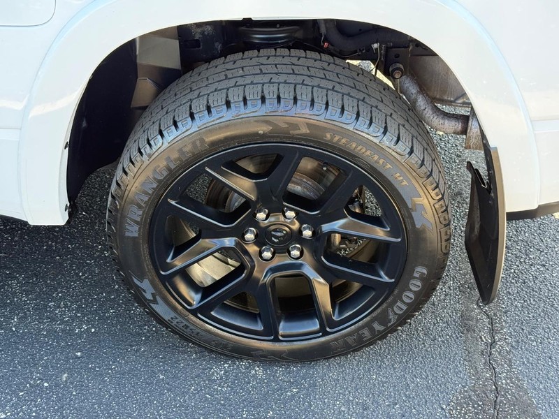 Ram 1500 Vehicle Image 06