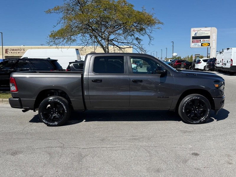 Ram 1500 Vehicle Image 02