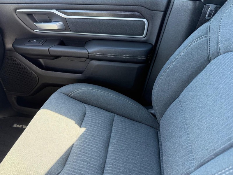 Ram 1500 Vehicle Image 20