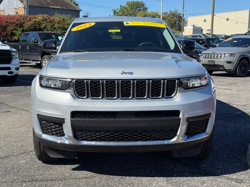 Jeep Grand Cherokee L Vehicle Image 09
