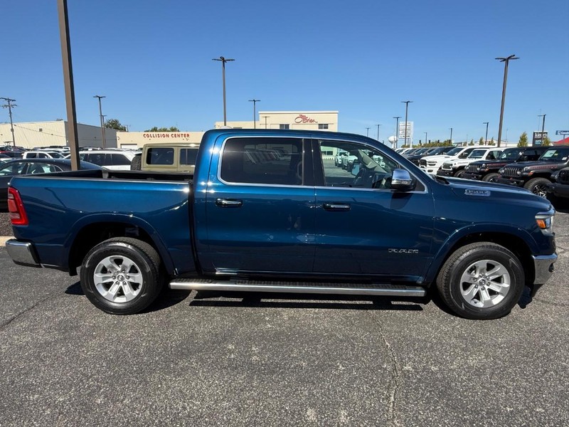 Ram 1500 Vehicle Image 02