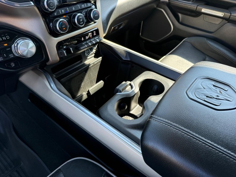 Ram 1500 Vehicle Image 21