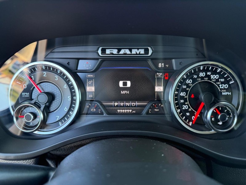 Ram 1500 Vehicle Image 23