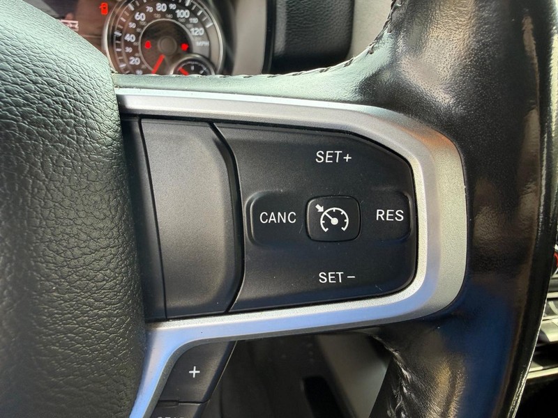 Ram 1500 Vehicle Image 14