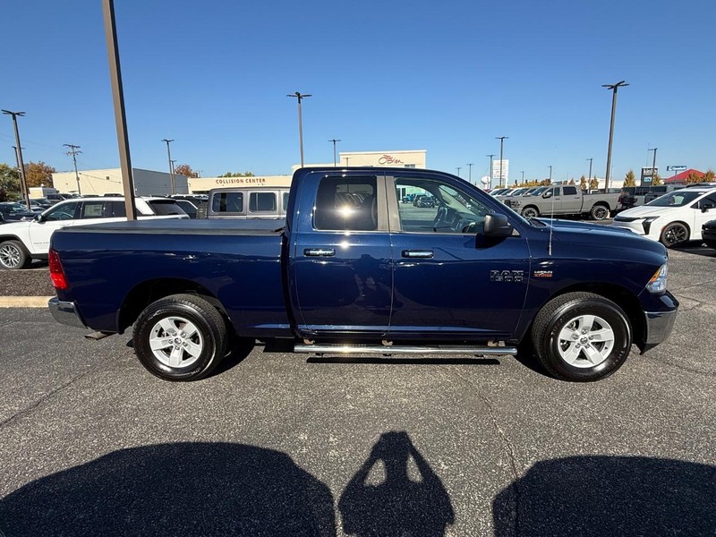 Ram 1500 Vehicle Image 02