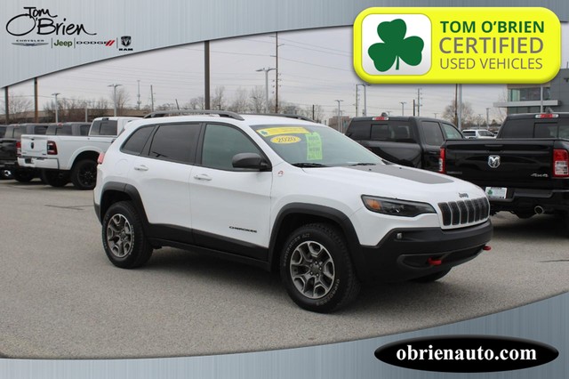 2020 Jeep Cherokee 4WD Trailhawk at Tom O'Brien Chrysler Jeep Dodge Ram in Indianapolis IN