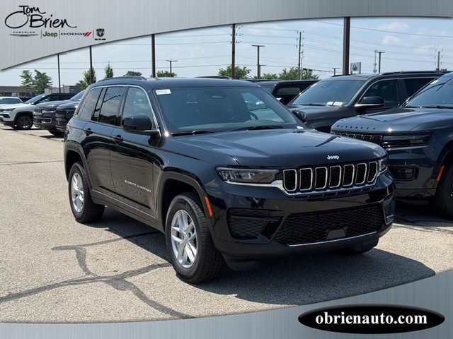 2025 Jeep Grand Cherokee Laredo at Tom O'Brien Chrysler Jeep Dodge Ram in Indianapolis IN