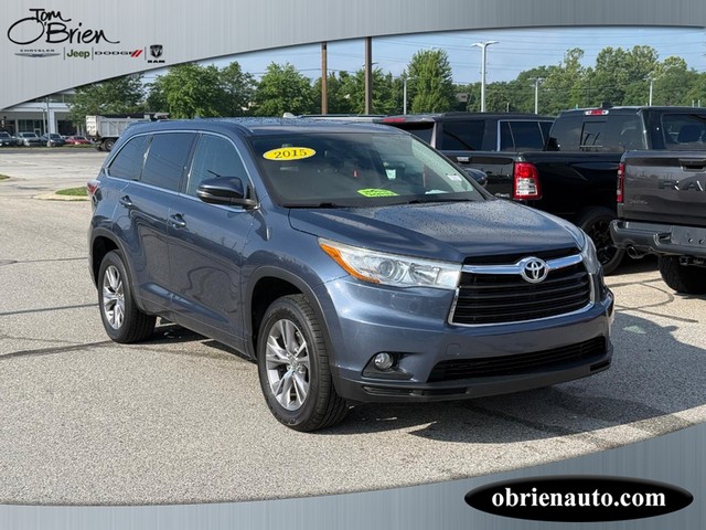 2015 Toyota Highlander LE Plus at Tom O'Brien Chrysler Jeep Dodge Ram in Indianapolis IN
