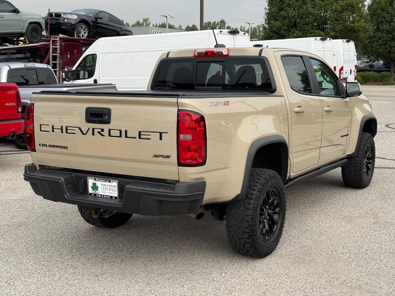 Chevrolet Colorado Vehicle Full-screen Gallery Image 03