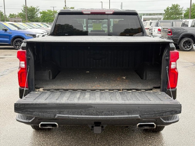 Chevrolet Silverado 1500 Vehicle Full-screen Gallery Image 07