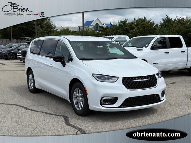 2026 Chrysler Pacifica Select at Tom O'Brien Chrysler Jeep Dodge Ram in Indianapolis IN