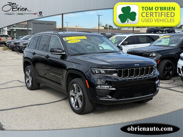 2023 Jeep Grand Cherokee 4WD Limited at Tom O'Brien Chrysler Jeep Dodge Ram in Indianapolis IN
