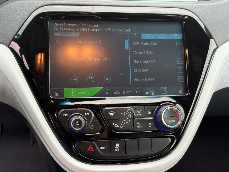 Chevrolet Bolt EV Vehicle Full-screen Gallery Image 17