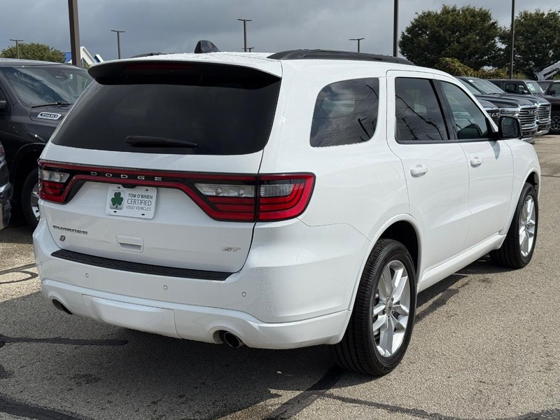 Dodge Durango Vehicle Full-screen Gallery Image 03