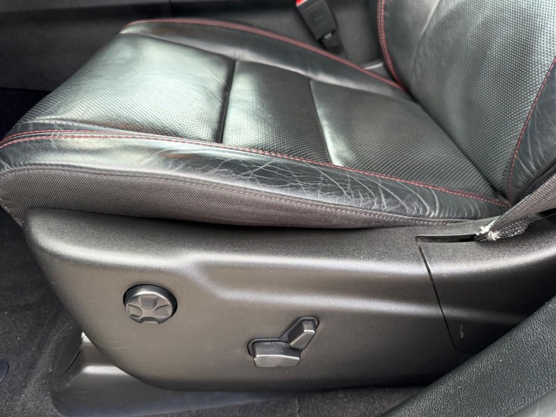 Dodge Durango Vehicle Full-screen Gallery Image 29