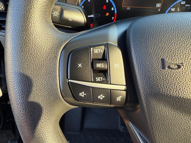 Ford Bronco Sport Vehicle Full-screen Gallery Image 13