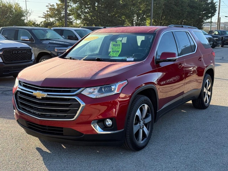 Chevrolet Traverse Vehicle Full-screen Gallery Image 09