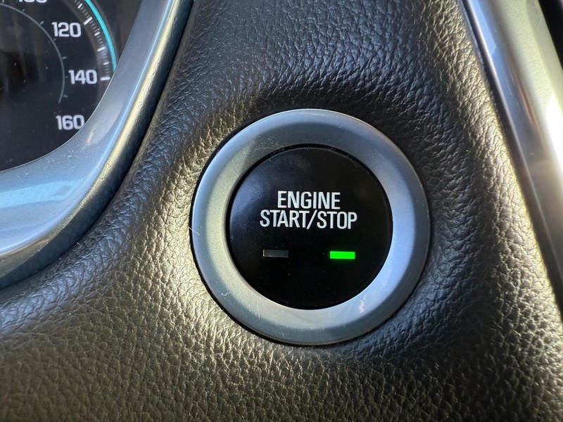 Chevrolet Traverse Vehicle Full-screen Gallery Image 17