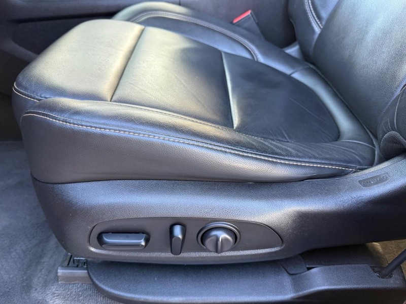 Chevrolet Traverse Vehicle Full-screen Gallery Image 27