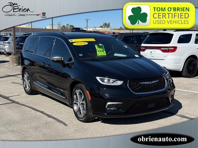 2024 Chrysler Pacifica Pinnacle at Tom O'Brien Chrysler Jeep Dodge Ram in Indianapolis IN