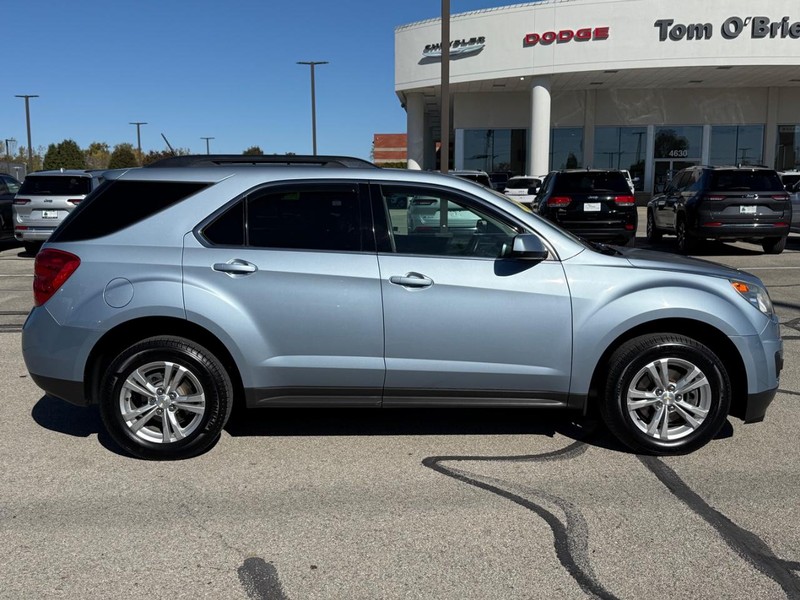 Chevrolet Equinox Vehicle Full-screen Gallery Image 02