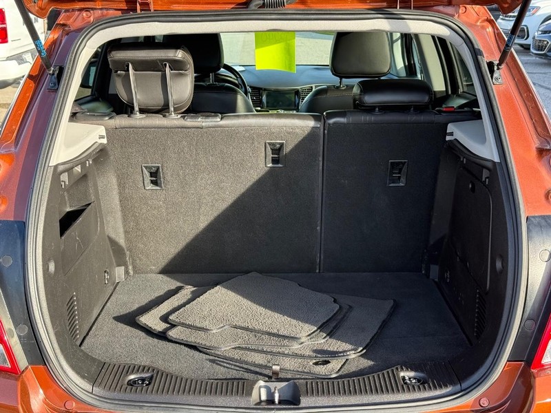 Chevrolet Trax Vehicle Full-screen Gallery Image 07