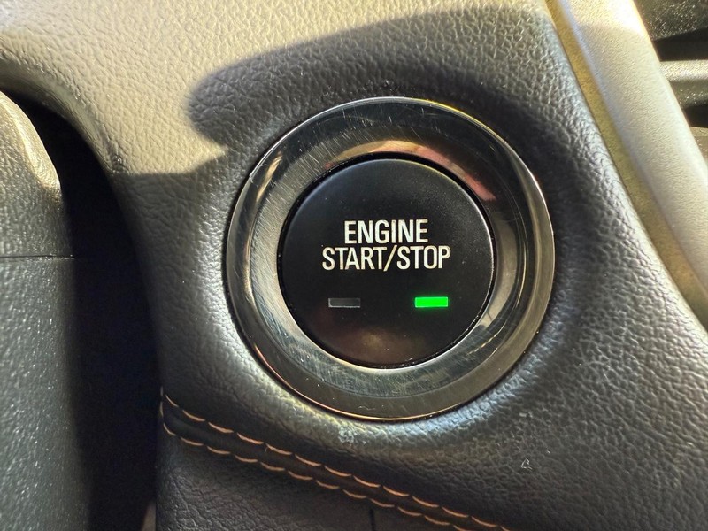 Chevrolet Trax Vehicle Full-screen Gallery Image 15