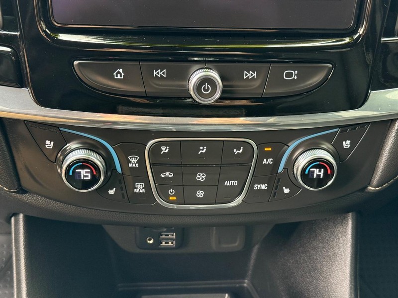 Chevrolet Traverse Vehicle Full-screen Gallery Image 21