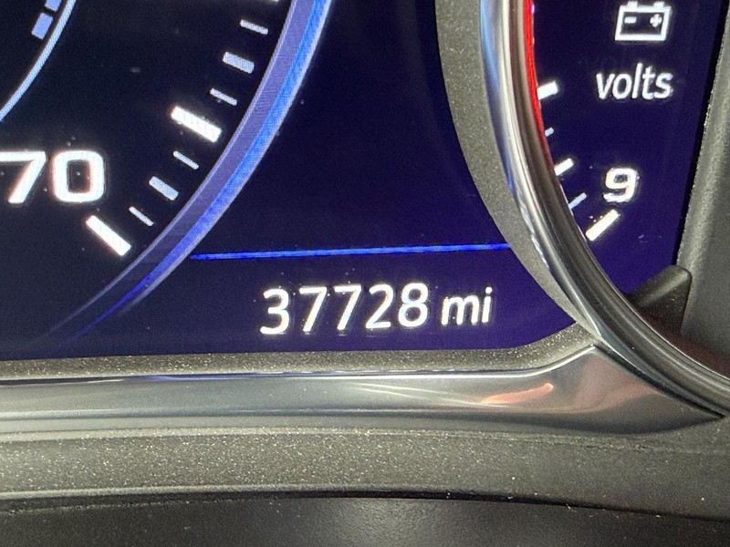 Chevrolet Traverse Vehicle Full-screen Gallery Image 26