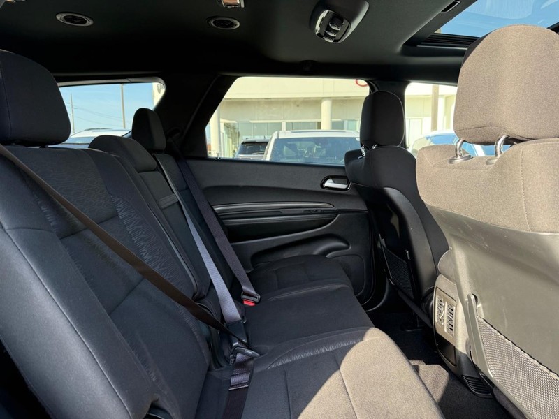 Dodge Durango Vehicle Full-screen Gallery Image 10