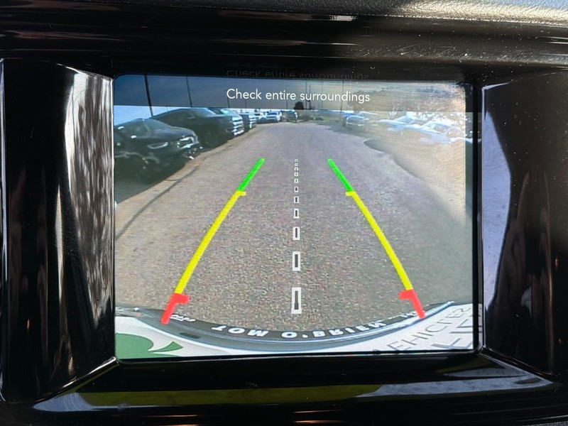 Dodge Durango Vehicle Full-screen Gallery Image 20