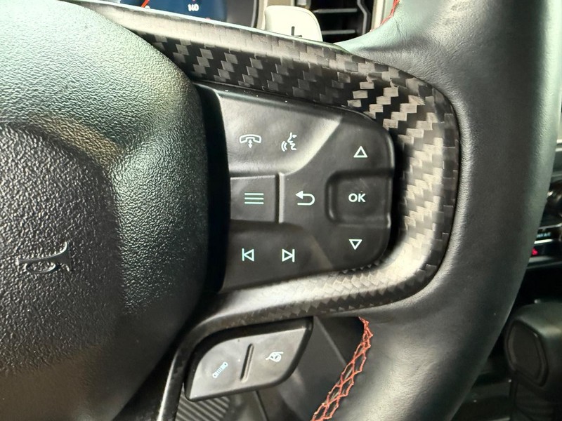 Ford Bronco Vehicle Full-screen Gallery Image 14