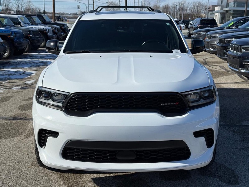 Dodge Durango Vehicle Full-screen Gallery Image 10