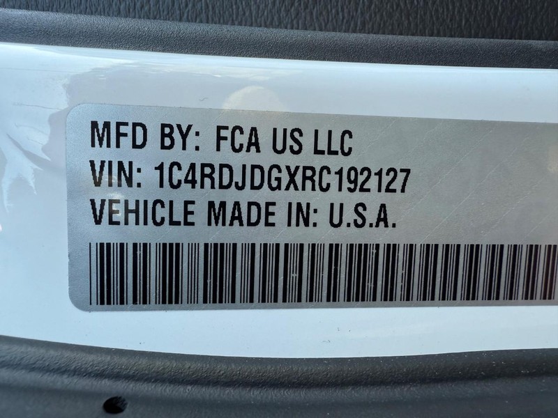 Dodge Durango Vehicle Full-screen Gallery Image 30