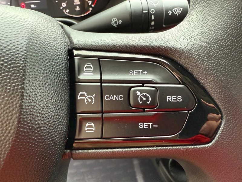 Ram ProMaster Cargo Van Vehicle Full-screen Gallery Image 15