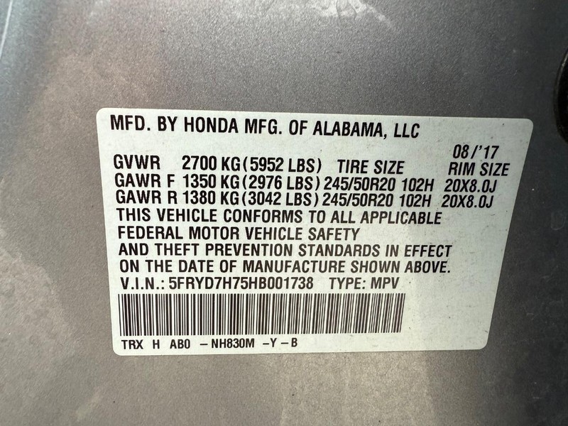 Acura MDX Vehicle Full-screen Gallery Image 28