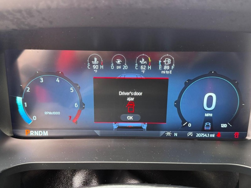 Ford F-150 Vehicle Full-screen Gallery Image 20